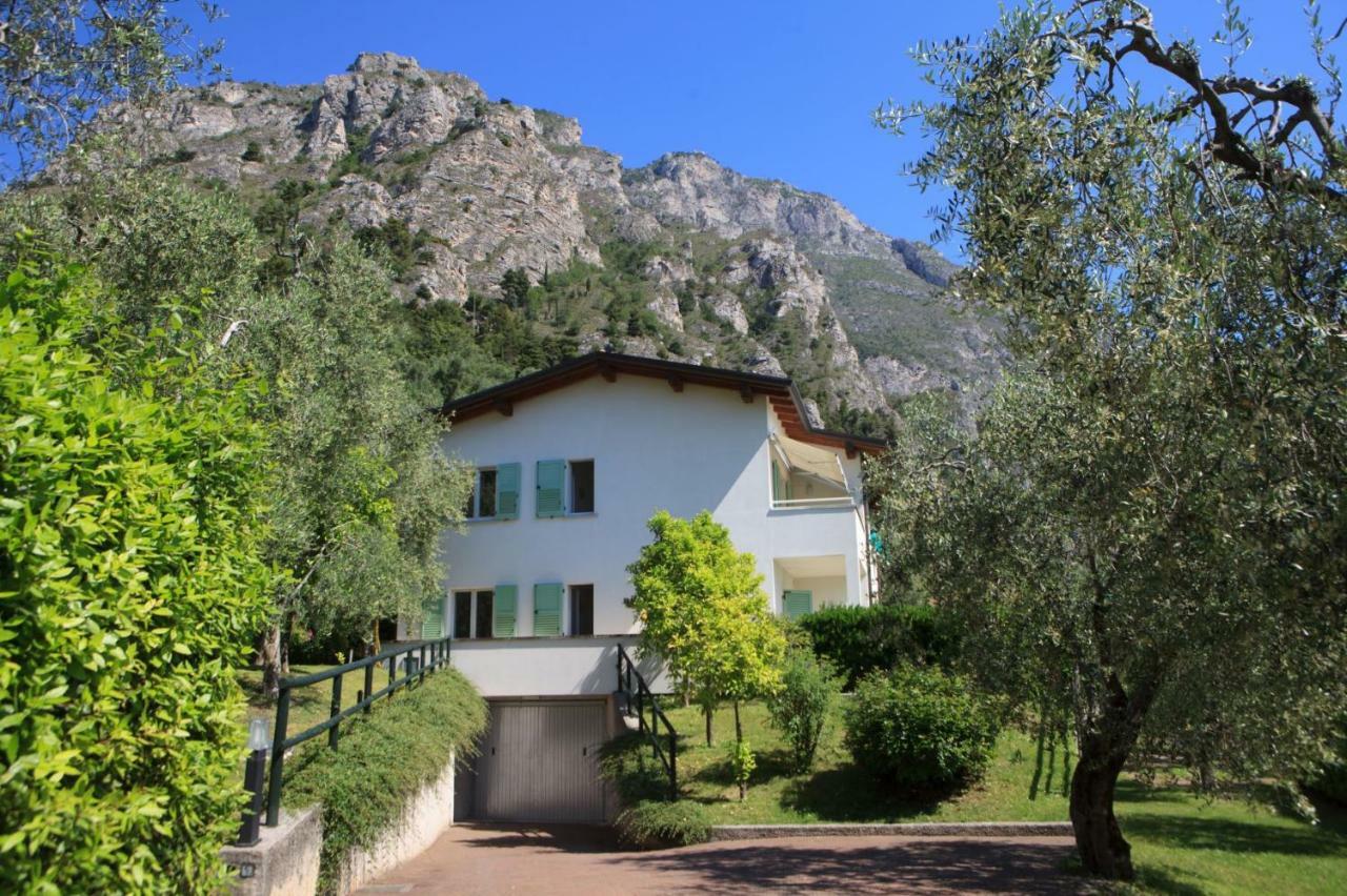 Residence Villa Aranci Limone sul Garda Bagian luar foto